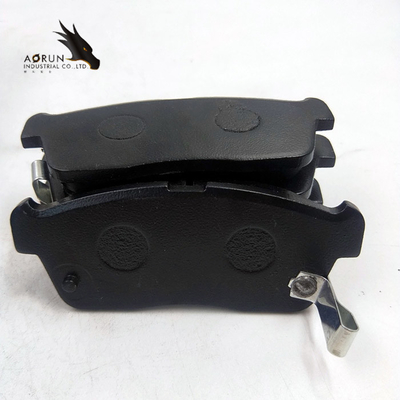 I cuscinetti di freno dell'automobile frenano la fabbrica su ordinazione D2005 Front Wheel degli zoccoli