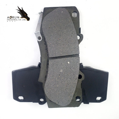 cuscinetti semimetallici e ceramici di 04465-0K330 di freno per l'automobile giapponese di Toyota