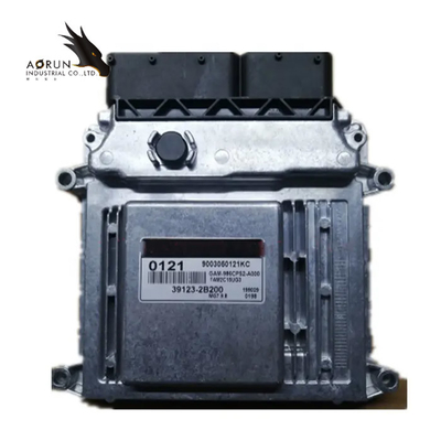 Modulo dell'ECU di controllo di motore per Kia Soul 39123-2B200 0121 9003050121KC MG7.9.8