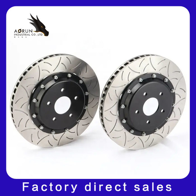 Disco ceramico perforato e scanalato di buona qualità del freno del disco del carbonio di freno per Passat Front Wheel